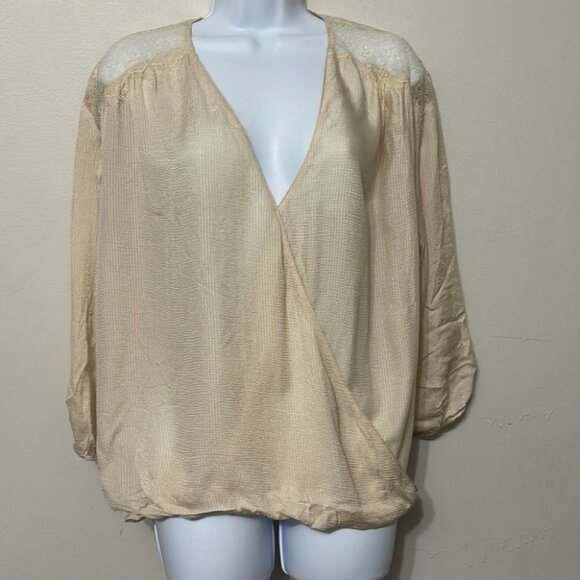 Mango Lace Appliqué Blouse Size L - Picture 4 of 6